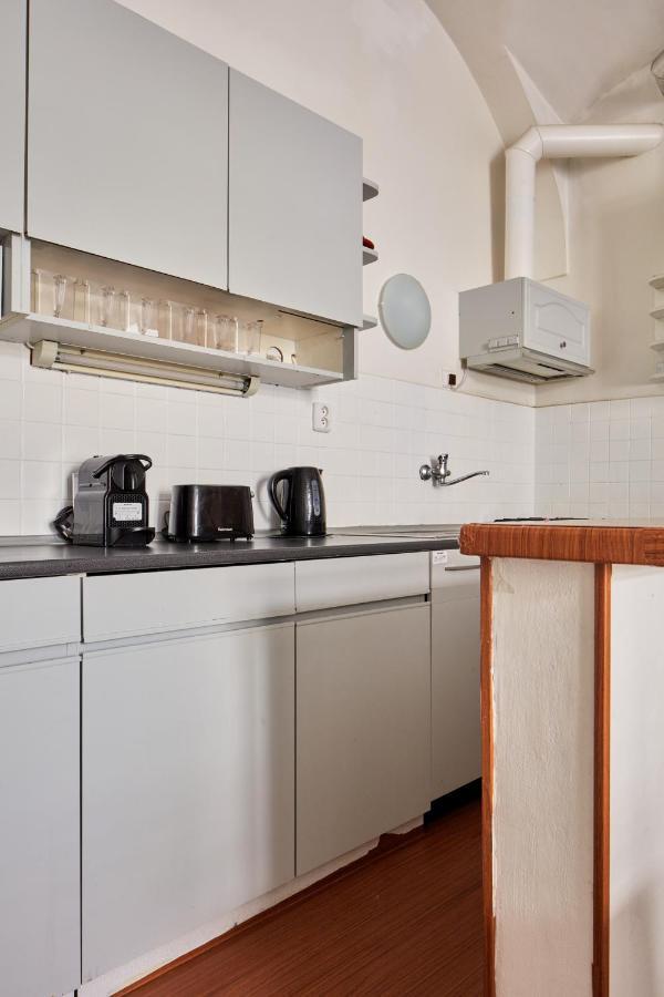 Appartement Cozy Flat In New Town By Prague Days Extérieur photo